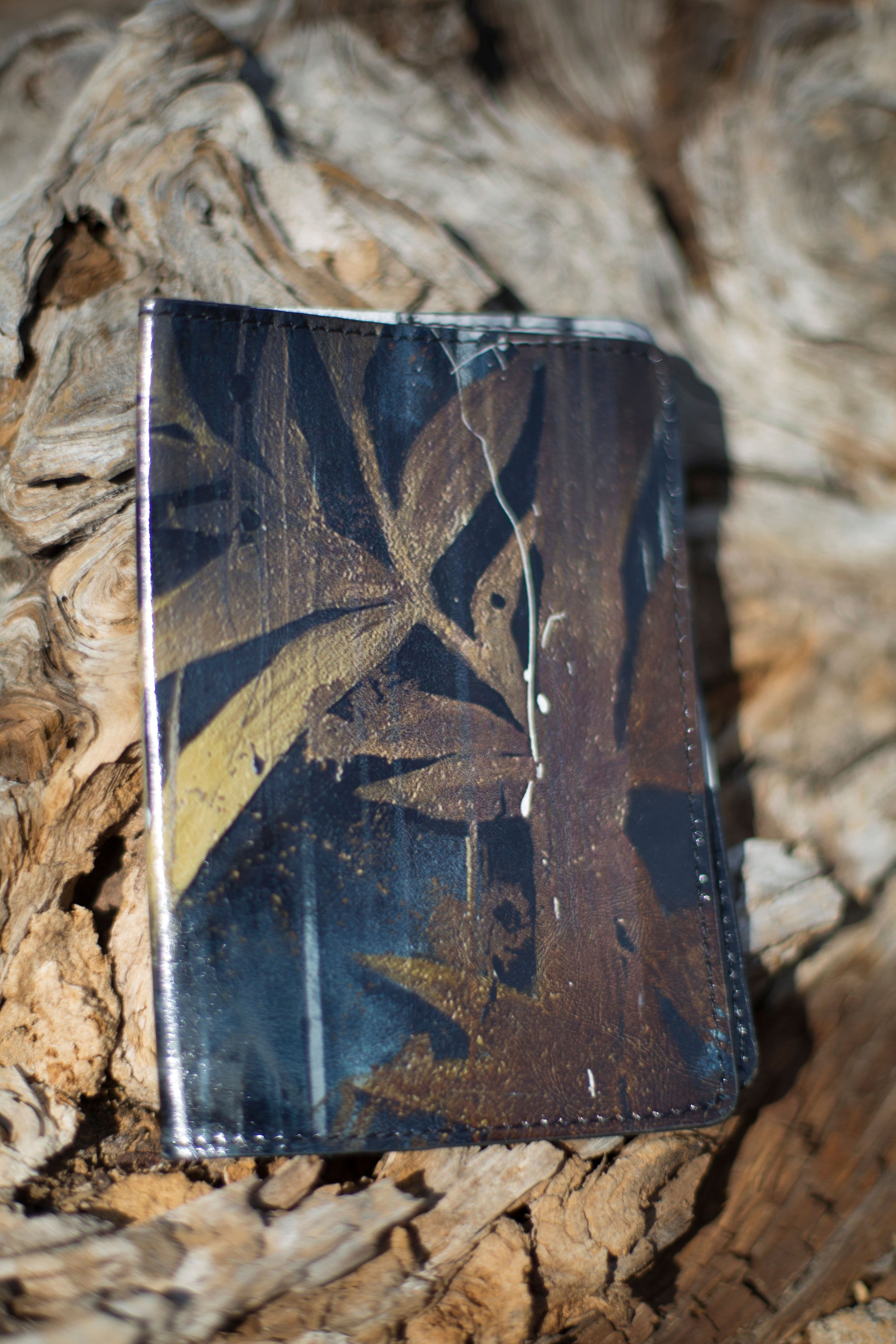 Обложка на паспорт Обложка на паспорт Кожа Обложка на паспорт Kazoku